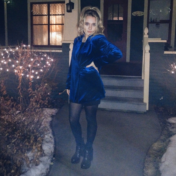 Meet your Posher, Rachel - Picture 3 of 5